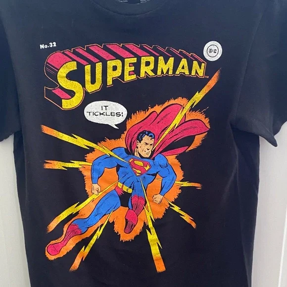 Superman Men’s cotton Graphic Tee - Black Comic size small - Picture 2 of 4